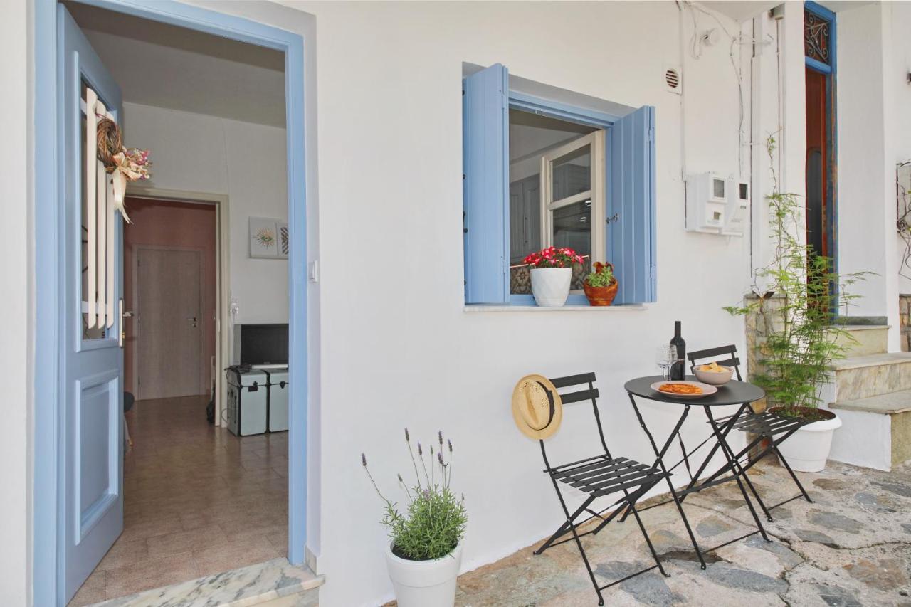 Vanilla Guesthouse Skopelos stad Exteriör bild